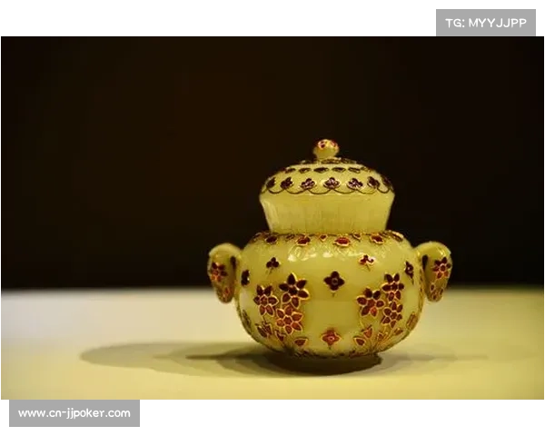 拜仁博物馆欧冠奖杯展览 重温辉煌历史与荣耀时刻